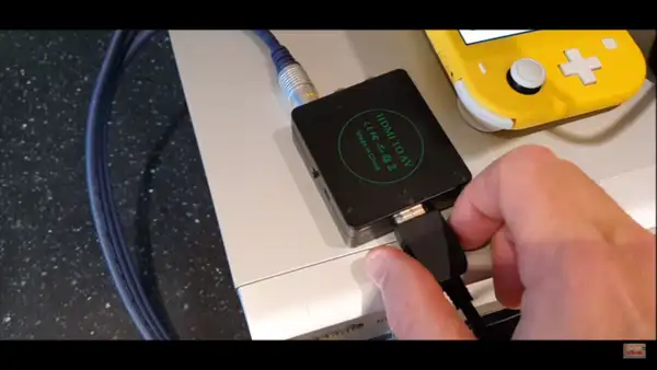 ¿Puede conectarse la Nintendo Switch Lite a un televisor? Un usuario ‘logra’ hacerlo
