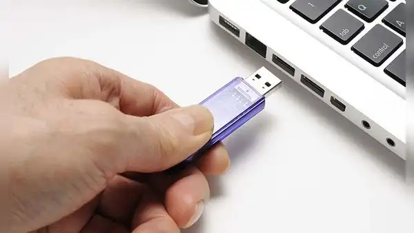 ¿Por qué las memorias USB se han vuelto dispositivos obsoletos y qué debes usar en su lugar?