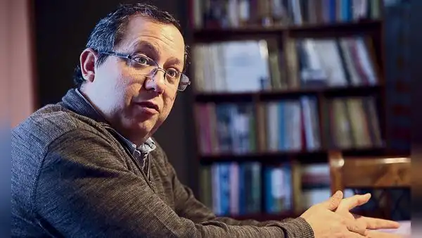 David Sulmont: “cuando hayan logrado el objetivo de controlar los entes electorales y cambiar las reglas electorales, se van a bajar a Boluarte”