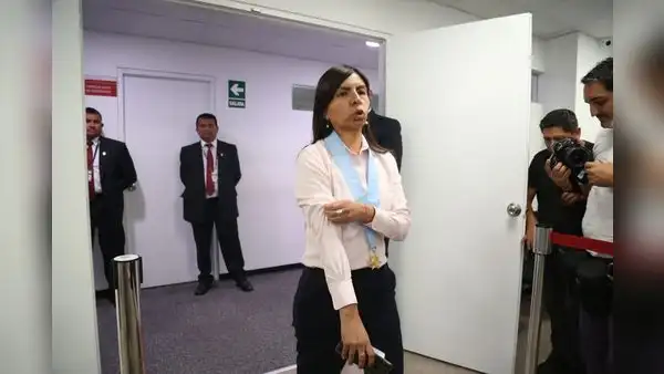 Giulliana Loza y abogados del caso Keiko Fujimori piden eliminar sus restricciones