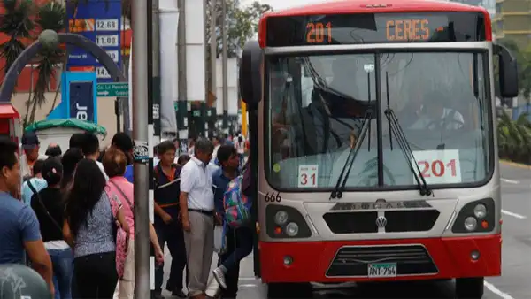 Corredor rojo podrá ahorrar hasta 15 minutos en viajes tras implementación de carriles exclusivos