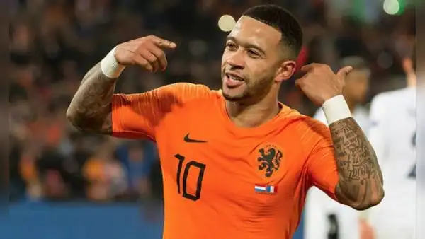 ¡Superó a Kluivert!: Depay se convirtió en el máximo goleador en un año natural de Países Bajos