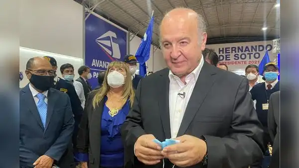 Avanza País: una estructura de campaña en proceso