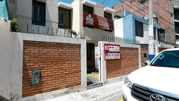 Evaluarán hojas de vida de 102 candidatos al Congreso por Arequipa