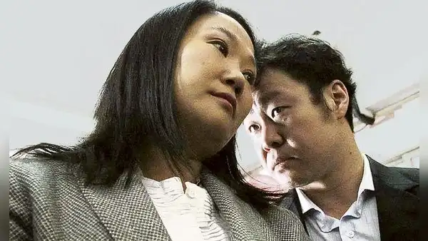 Keiko trató de “traidor” a Kenji por negociar con PPK indulto para su papá