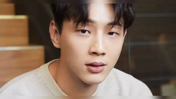 Ji Soo pide perdón tras ser acusado de bullying y violencia sexual