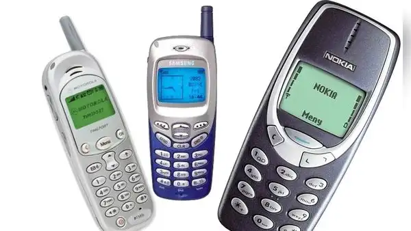 Celulares de los 90 y 00 eran muy susceptibles a hackers, revela reciente estudio
