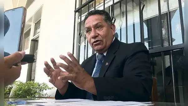 En Puno rechazan creación de nuevo penal tras propuesta del congresista Esdras Medina