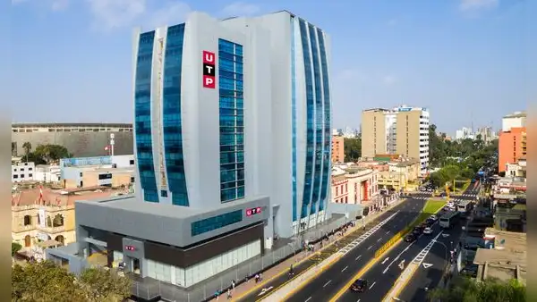 UTP anuncia nueva convocatoria de programa de becas para alumnos de colegios emblemáticos
