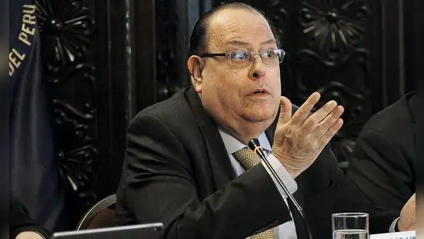 CADE 2023: a algunos peruanos les falta S/11 para dejar la pobreza, según Julio Velarde