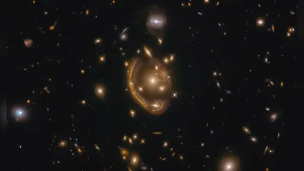 Astrónomos detectan una “ventana al pasado” que permite ver 9.400 millones de años atrás