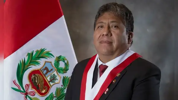 Caso Los Niños: Congreso rechaza suspender por 120 días al parlamentario Jorge Flores