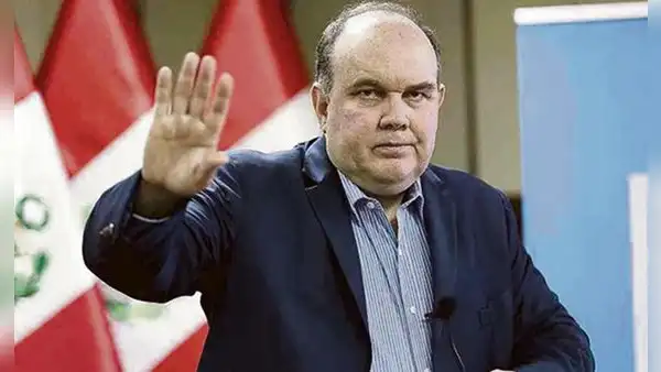 Rafael López Aliaga es investigado por lavado de activos en Fiscalía a raíz de caso Panamá Papers