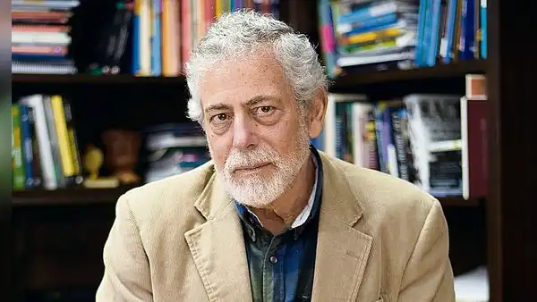 Gustavo Gorriti: “Solo habrá salida si el centro democrático empieza a hacer sentir su presencia”