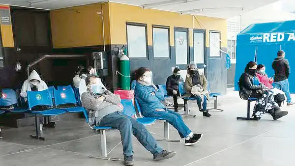 Descanso médico para personas con COVID-19 leve no será obligatorio, informó ministro de Salud
