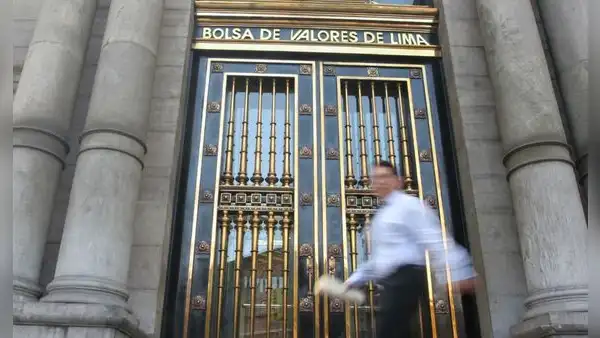 Bolsa de Valores de Lima cierra con pérdidas y cae 0,37%, este martes 14 de febrero