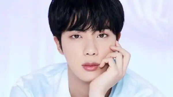 Jin de BTS fue operado de urgencia por lesión: ¿qué pasó y cuándo tuvo cirugía?