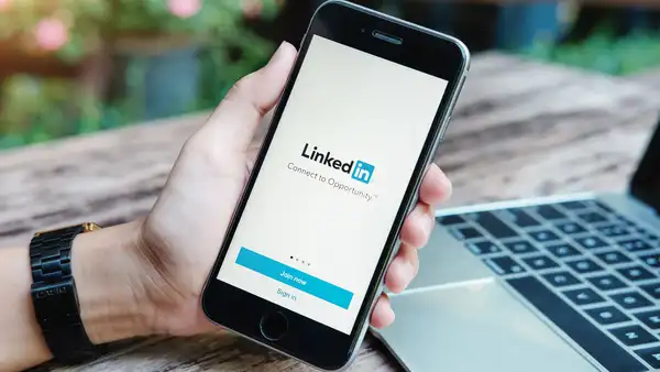 Más del 59% de los usuarios de LinkedIn que buscan trabajo por esta red social son millennials