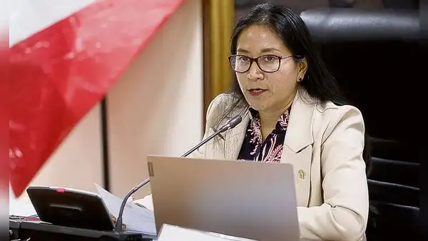 César Acuña expulsa a Rosio Torres de Alianza para el Progreso tras denuncia por cobro de coimas