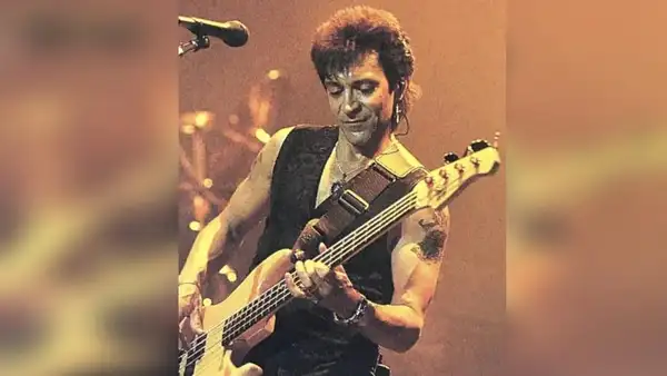 Muere el bajista de Bon Jovi, Alec John Such