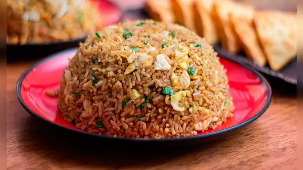 Arroz chaufa: ¿cuál es el origen de este platillo y de la palabra chifa?