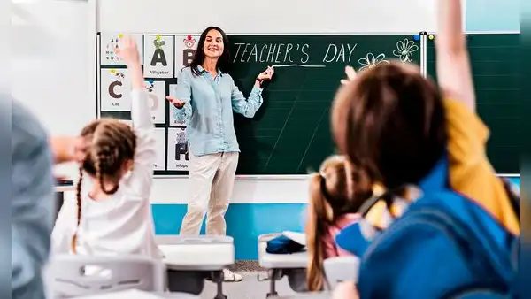Tiernos y emotivos mensajes para que los niños dediquen a sus profesores por el Día del Maestro