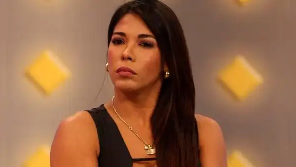 Karen Dejo y su hija habrían salido abrazadas de comisaria tras denuncia por violencia familiar