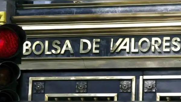 Bolsa de Valores de Lima cerró este miércoles  a la baja