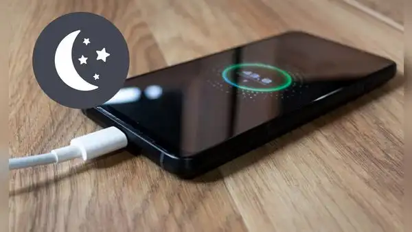 ¿Es bueno o malo dejar cargando tu celular toda la noche?