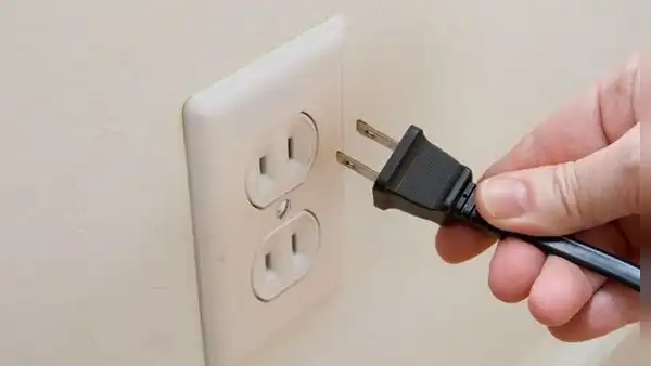 ¿Por qué debes desconectar los aparatos eléctricos de tu casa cuando se va la luz?