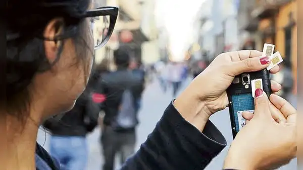¿Por qué no es recomendable que compres chips de teléfonos de vendedores de la calle?