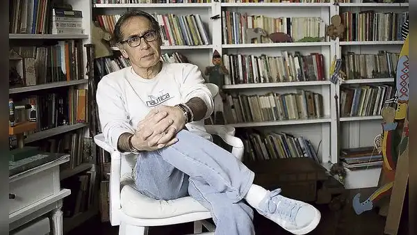 Jorge Eslava: “Después de tres siglos, seguimos con los ojos vendados”