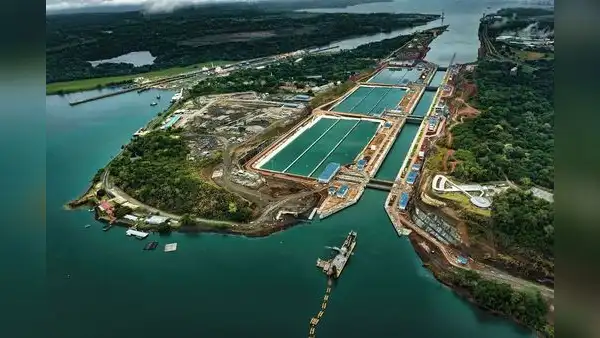 Exportaciones peruanas en riesgo ante bajo nivel de agua en el canal de Panamá