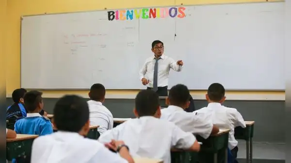 Aumento de sueldo docente en noviembre: así quedan las escalas salariales tras incremento oficial