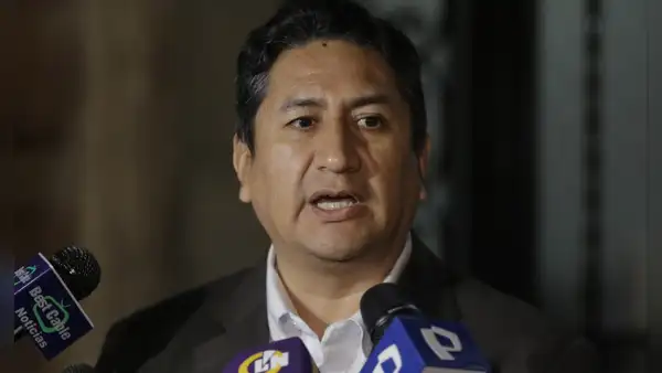 Vladimir Cerrón descarta postular a la presidencia este 2023: “No podría con la sentencia”