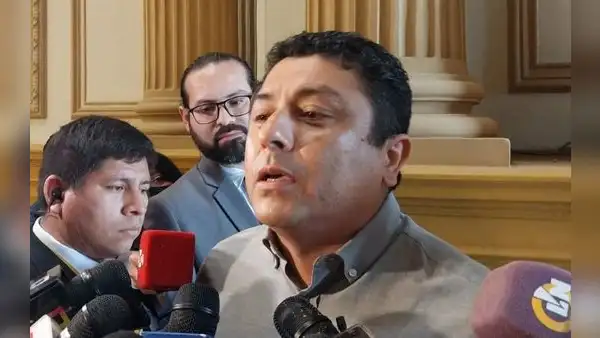 Guillermo Bermejo: 2 asesores del congresista fueron detenidos en megaoperativo de la Fiscalía