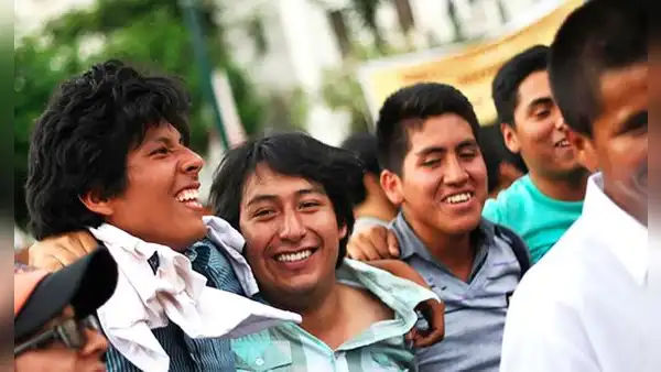 ¿Qué significa la expresión “gil” en Perú y de dónde proviene?