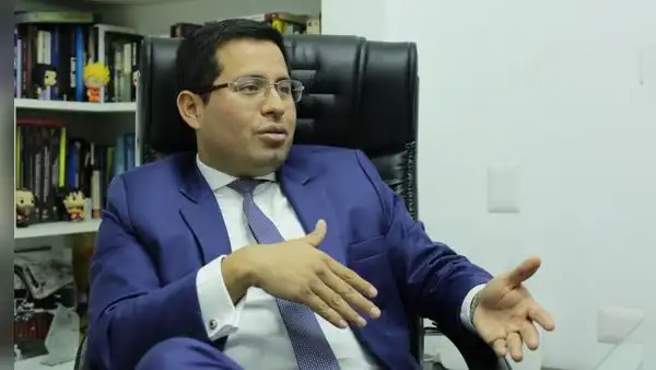 Benji Espinoza: es “inverosímil” que Pedro Castillo diese el golpe de Estado bajo amenaza de muerte