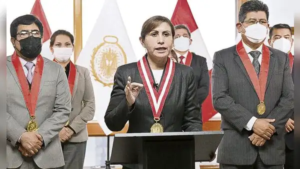 Doctor Guillermo Quiroz niega haber sido jurado en tesis de fiscal Patricia Benavides