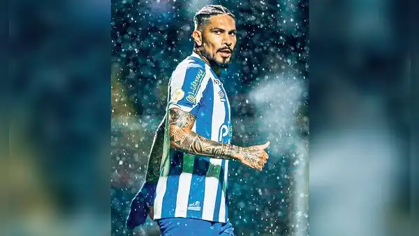 Paolo Guerrero quiere jugar