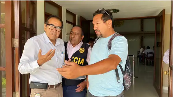 Chiclayo: policías intentan detener a consejero regional de APP con orden de captura sin efecto
