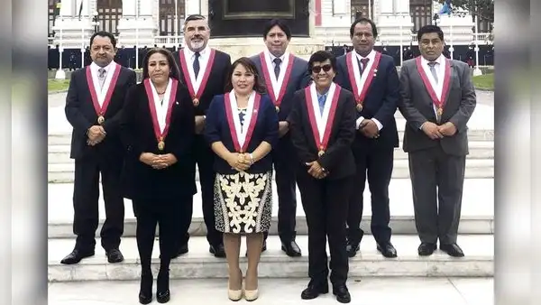 Congreso insiste con dar un salvataje a 11 universidades privadas no licenciadas