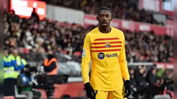 Barcelona confirmó la baja de Dembélé y no llegaría al partido contra el United