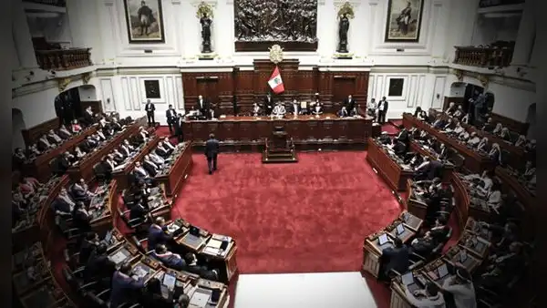 Adelanto de elecciones: las condiciones de cada bancada para votar a favor
