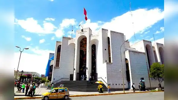 Masivo despido de trabajadores en el PJ perjudicaría a víctimas de violencia en Arequipa
