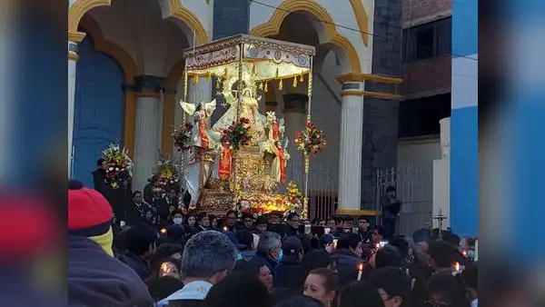 Virgen de la Candelaria se reencuentra con sus fieles en medio del dolor por la crisis política
