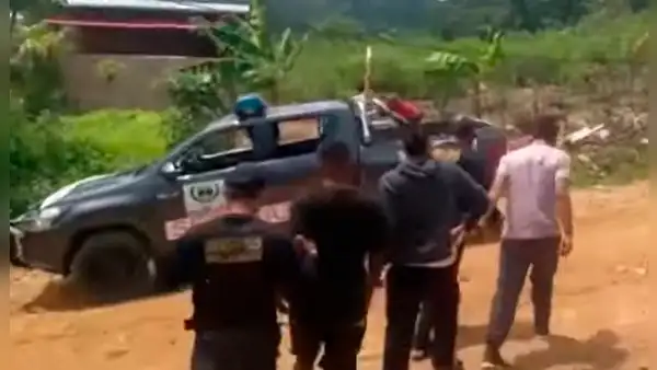 Mujer apoya la intervención de su hijo de 16 años involucrado en hurto