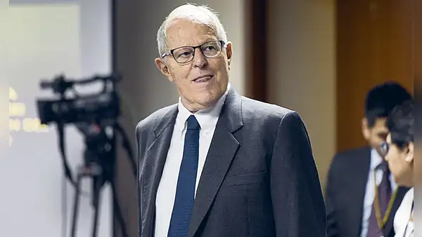 Pedro Pablo Kuczynski: Poder Judicial revoca impedimento de salida del país por 36 meses