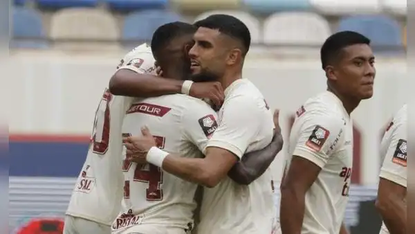 Universitario venció 4-0 a Cantolao en su debut en la Liga 1 2023
