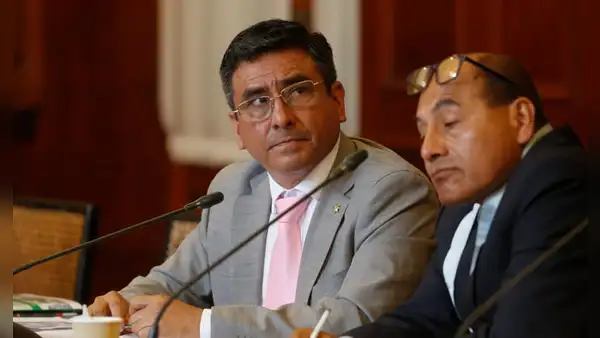 Congreso: Willy Huerta respondió por golpe de Estado de Pedro Castillo